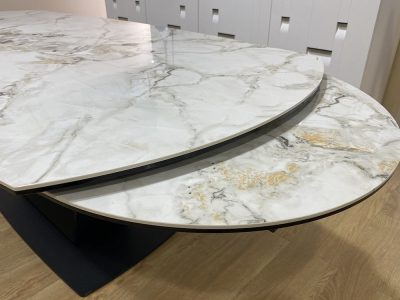 Table ovale extensible céramique effet marbre Natty – 160 à 280 cm